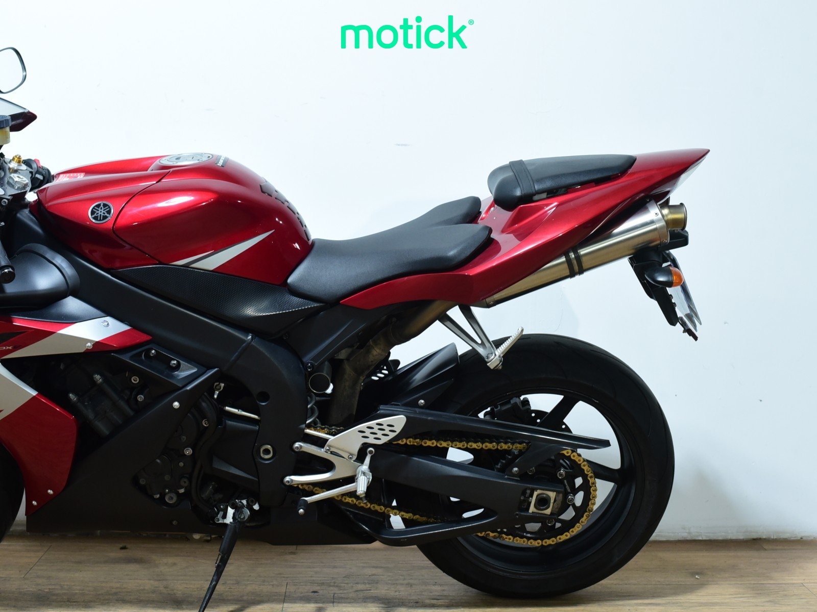 YAMAHA YZF R1