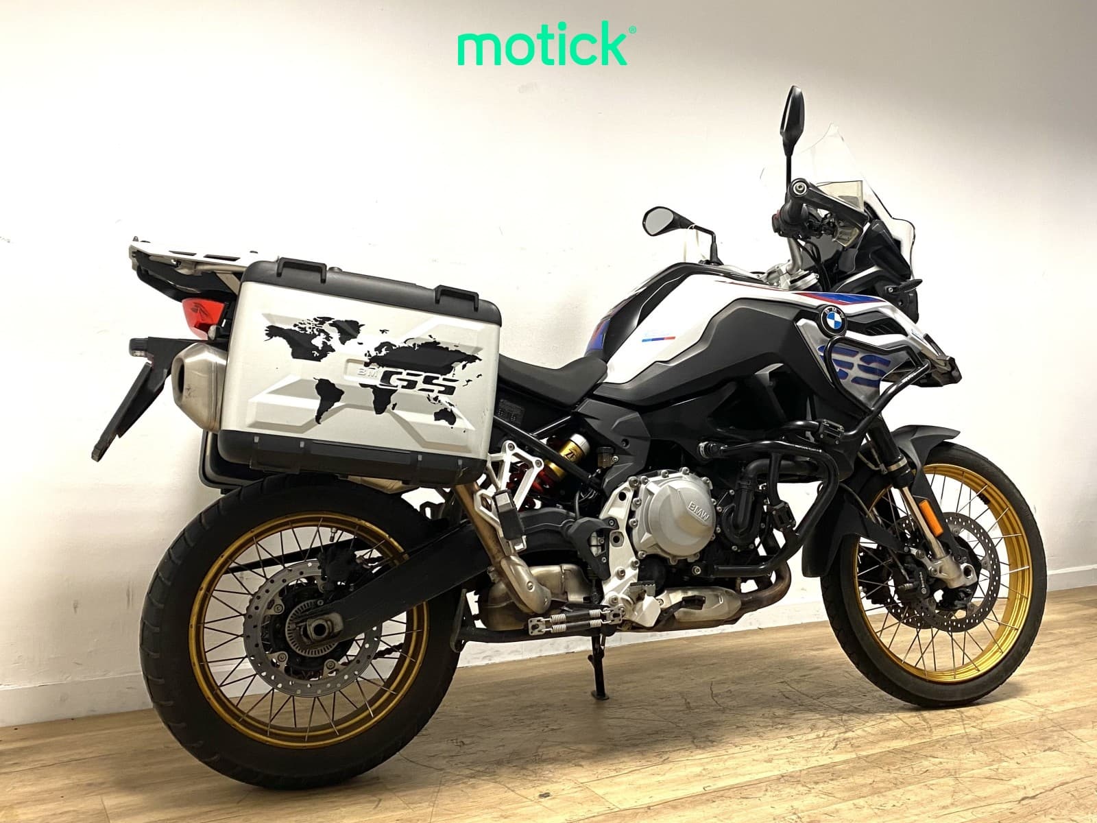 BMW F 850 GS (3 PAQUETES + 2 MALETAS)