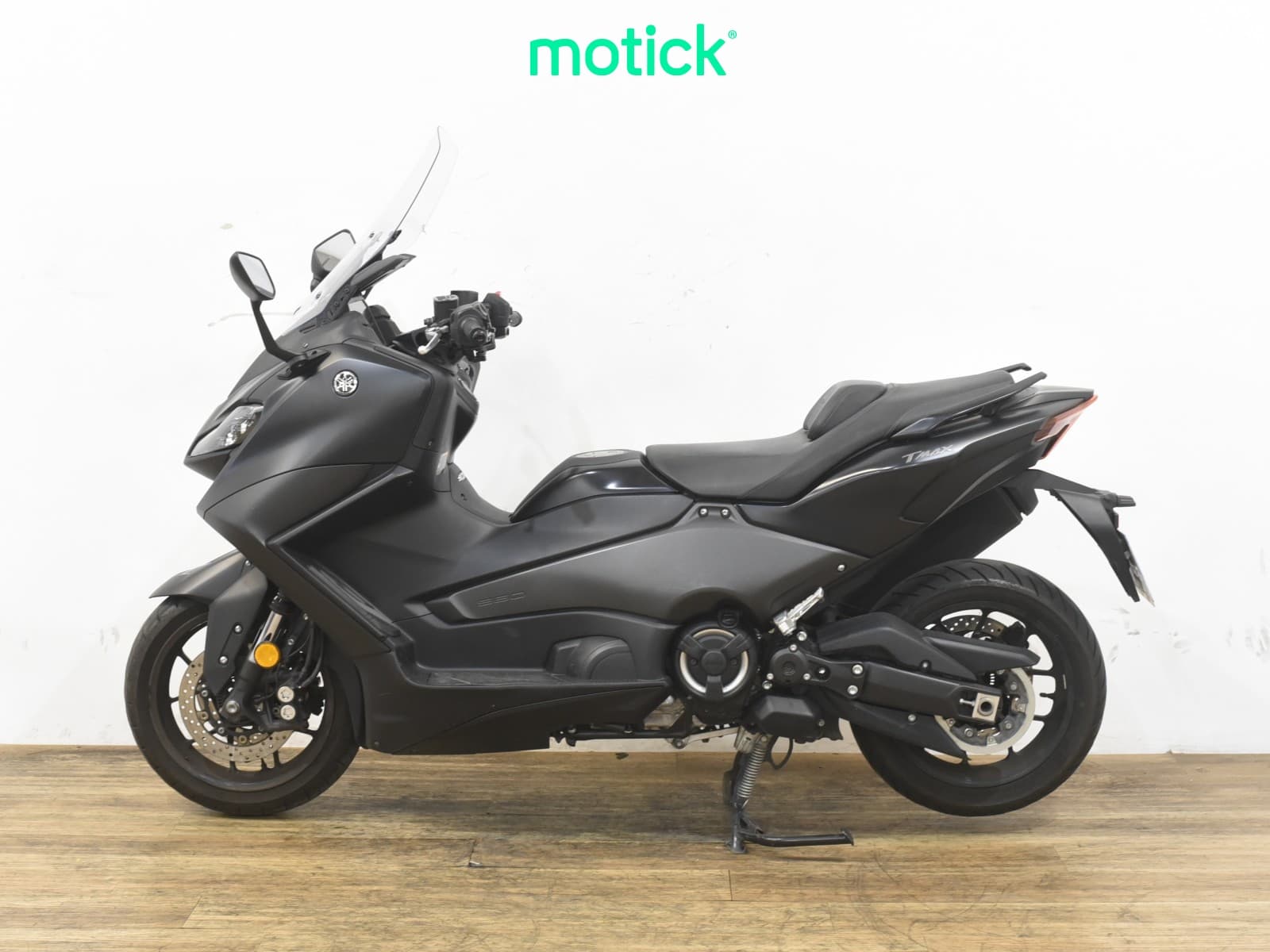 YAMAHA TMAX 560