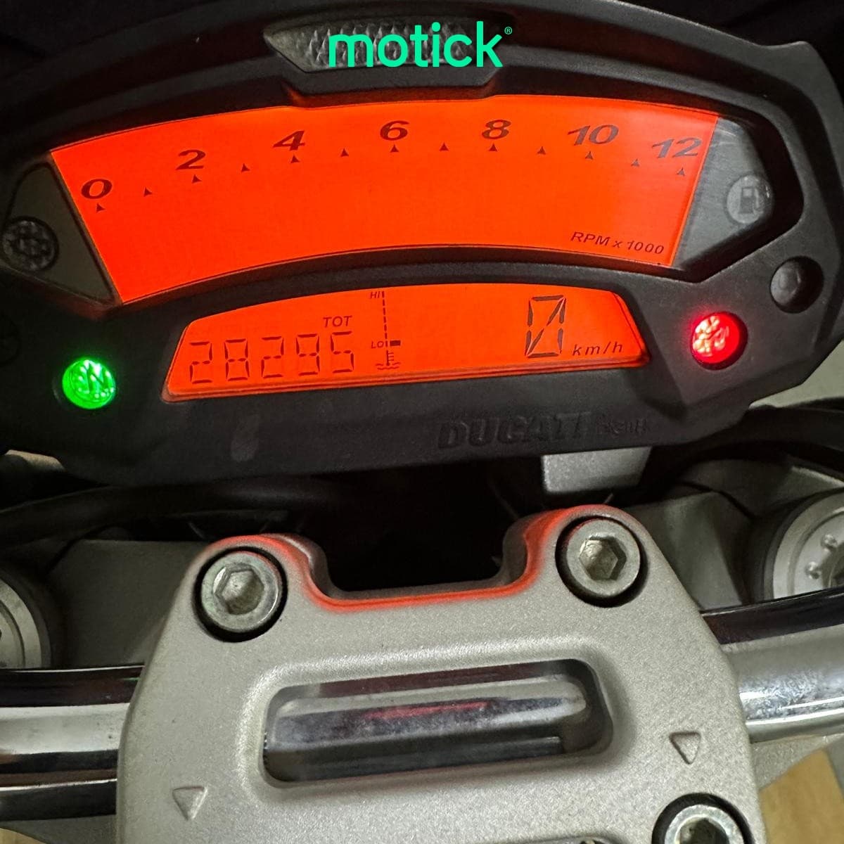 DUCATI MONSTER 696 (A)