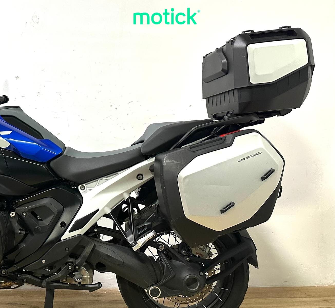 BMW R 1300 GS (3 PAQUETES+ 3 MALETAS)