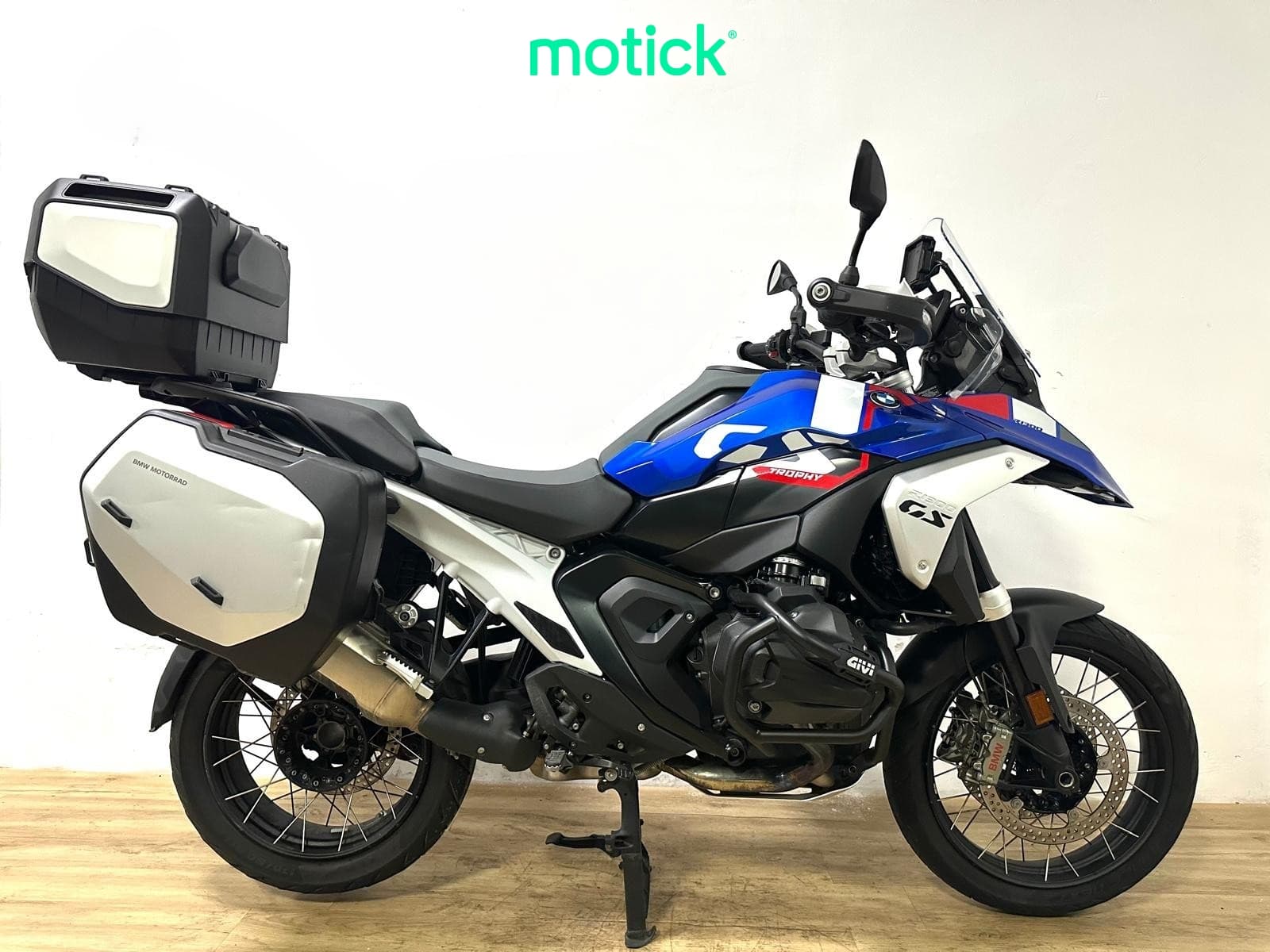 BMW R 1300 GS (3 PAQUETES+ 3 MALETAS)