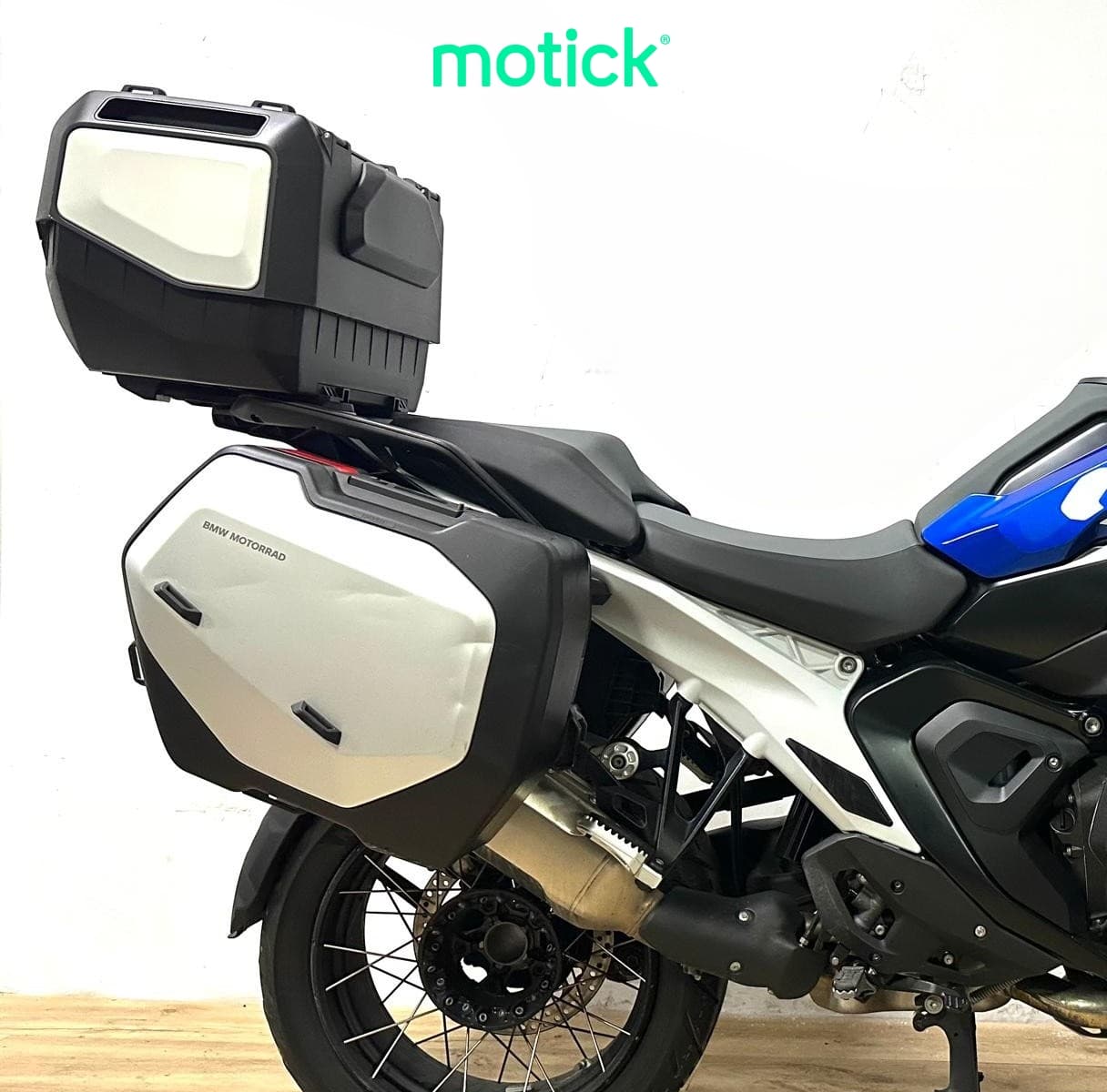 BMW R 1300 GS (3 PAQUETES+ 3 MALETAS)