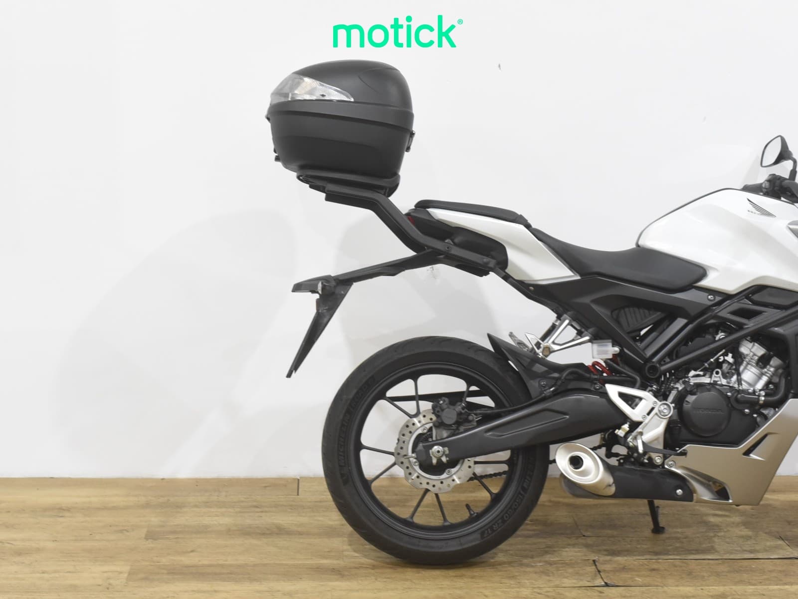 HONDA CB 125 R