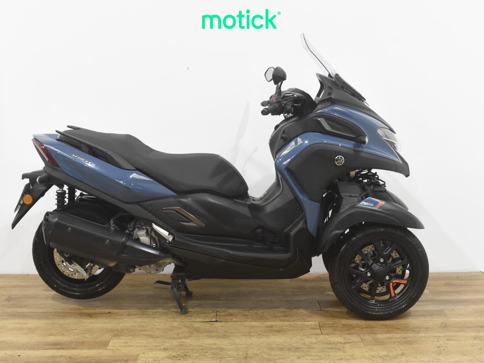YAMAHA TRICITY 300