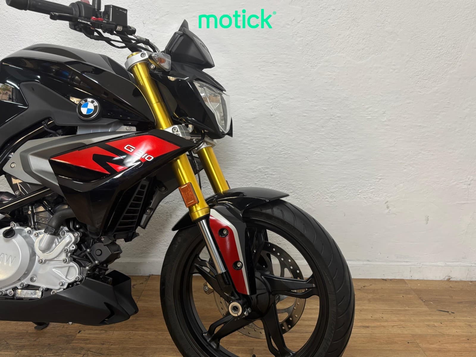 BMW G 310 R