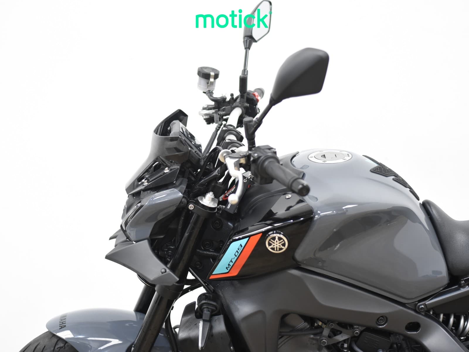 YAMAHA MT-09 (A2)