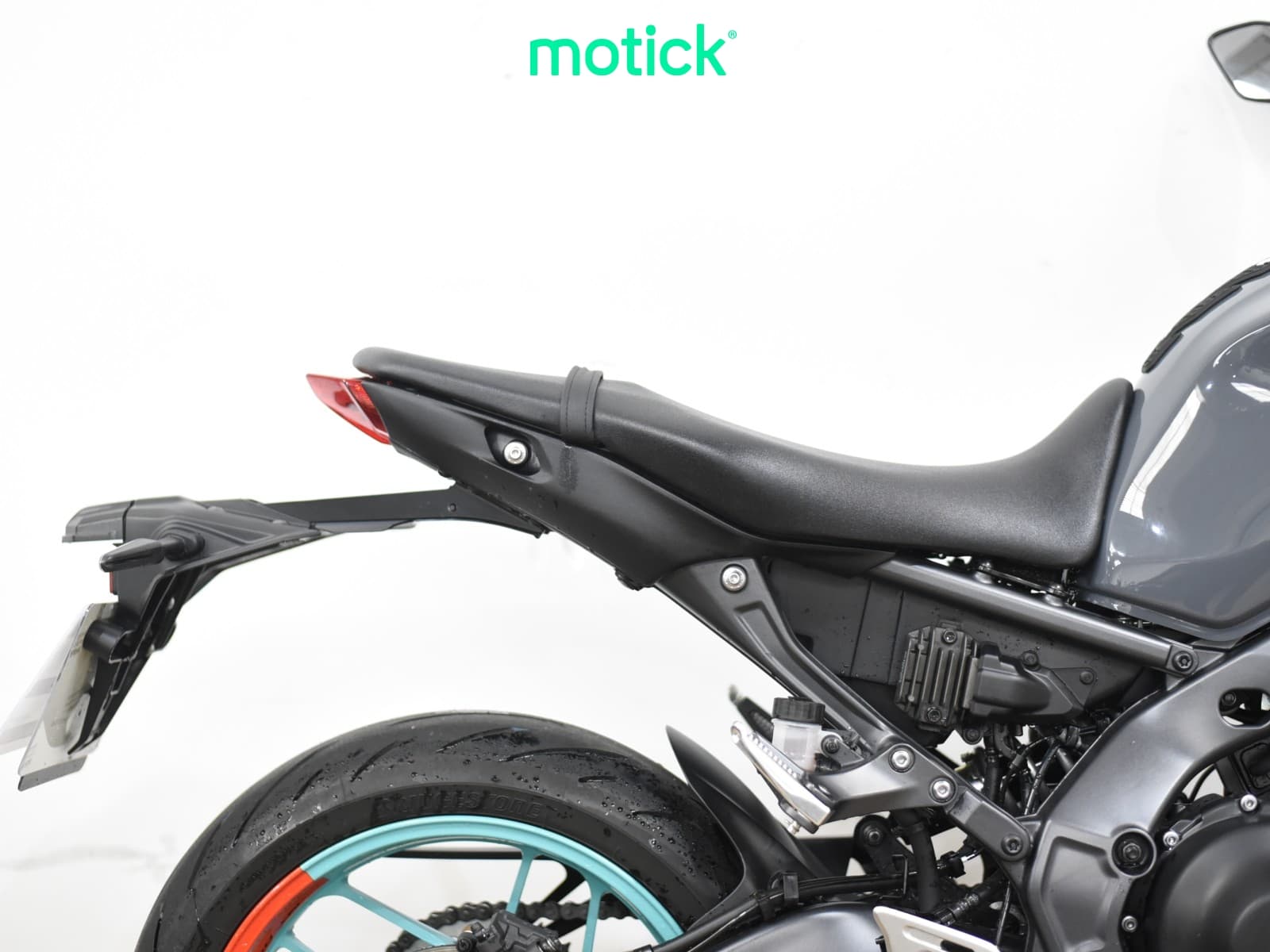 YAMAHA MT-09 (A2)