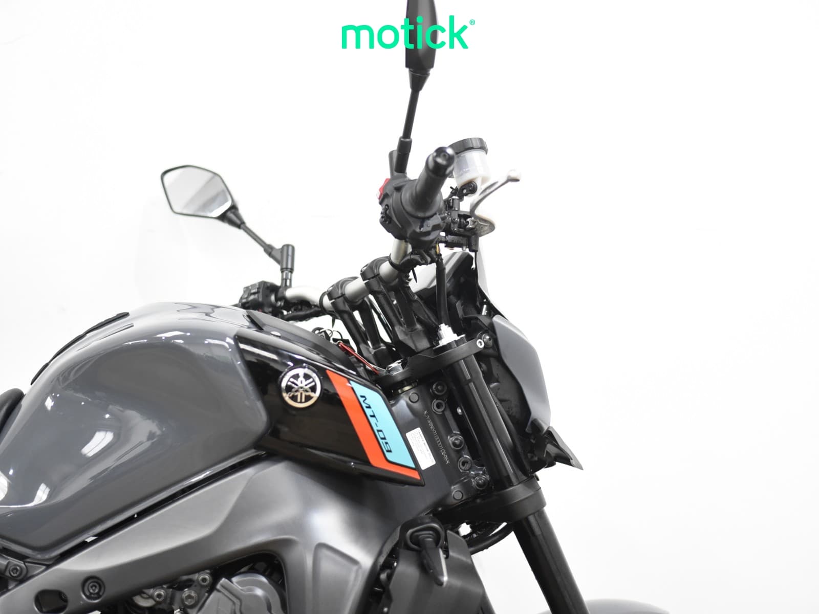 YAMAHA MT-09 (A2)