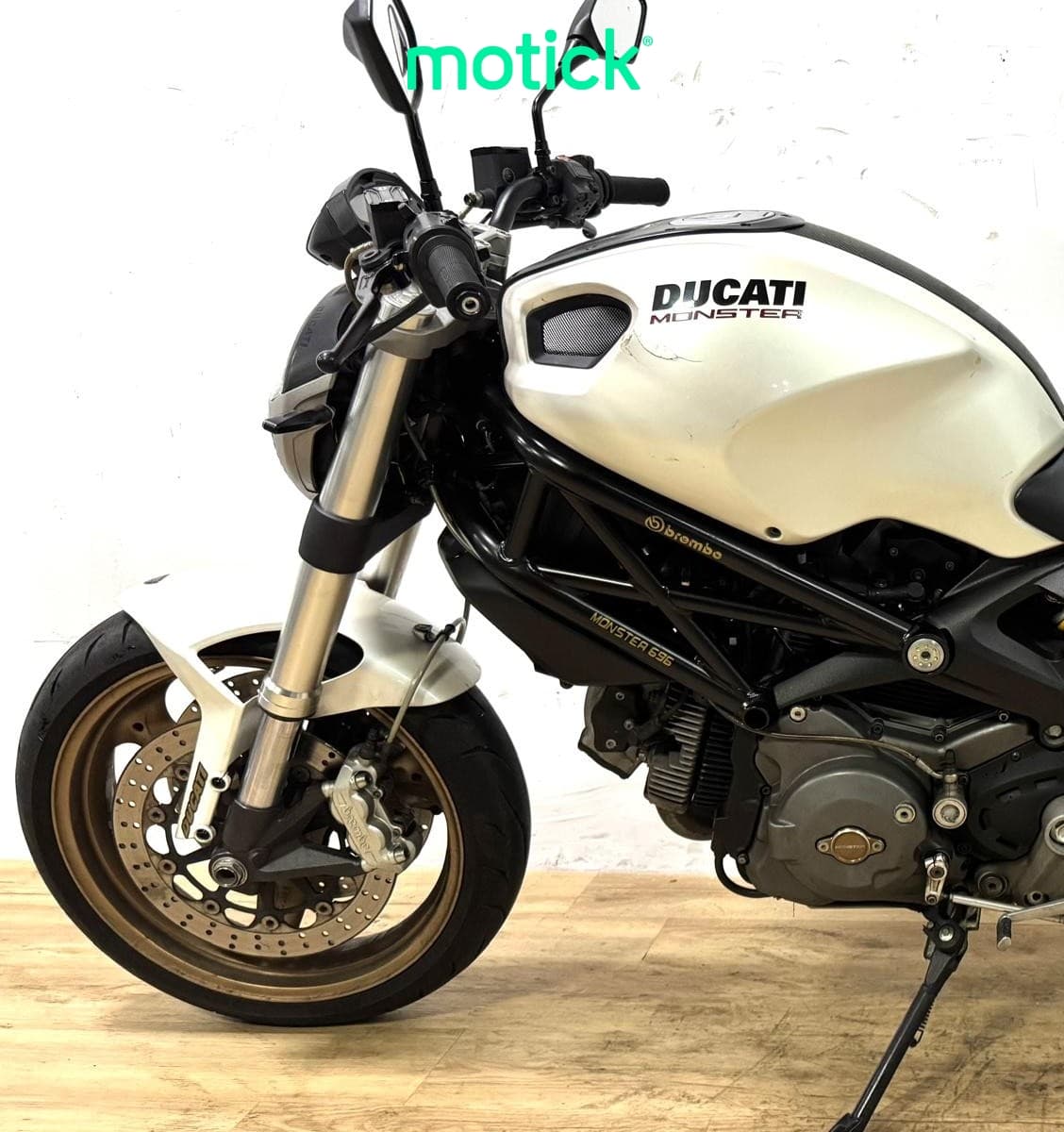 DUCATI MONSTER 696 (A2)