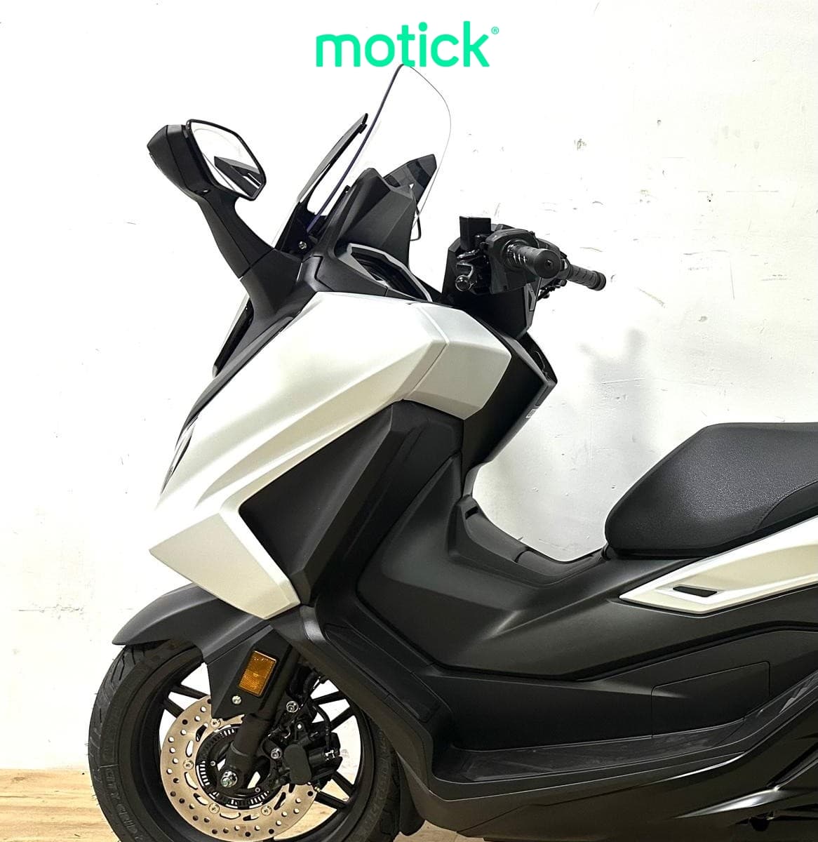 HONDA FORZA 125 (IVA DEDUCIBLE)