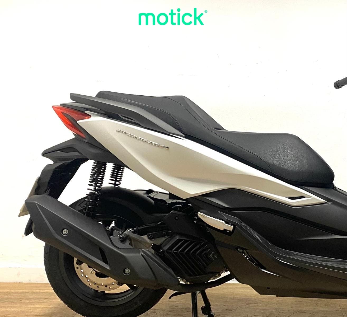 HONDA FORZA 125 (IVA DEDUCIBLE)