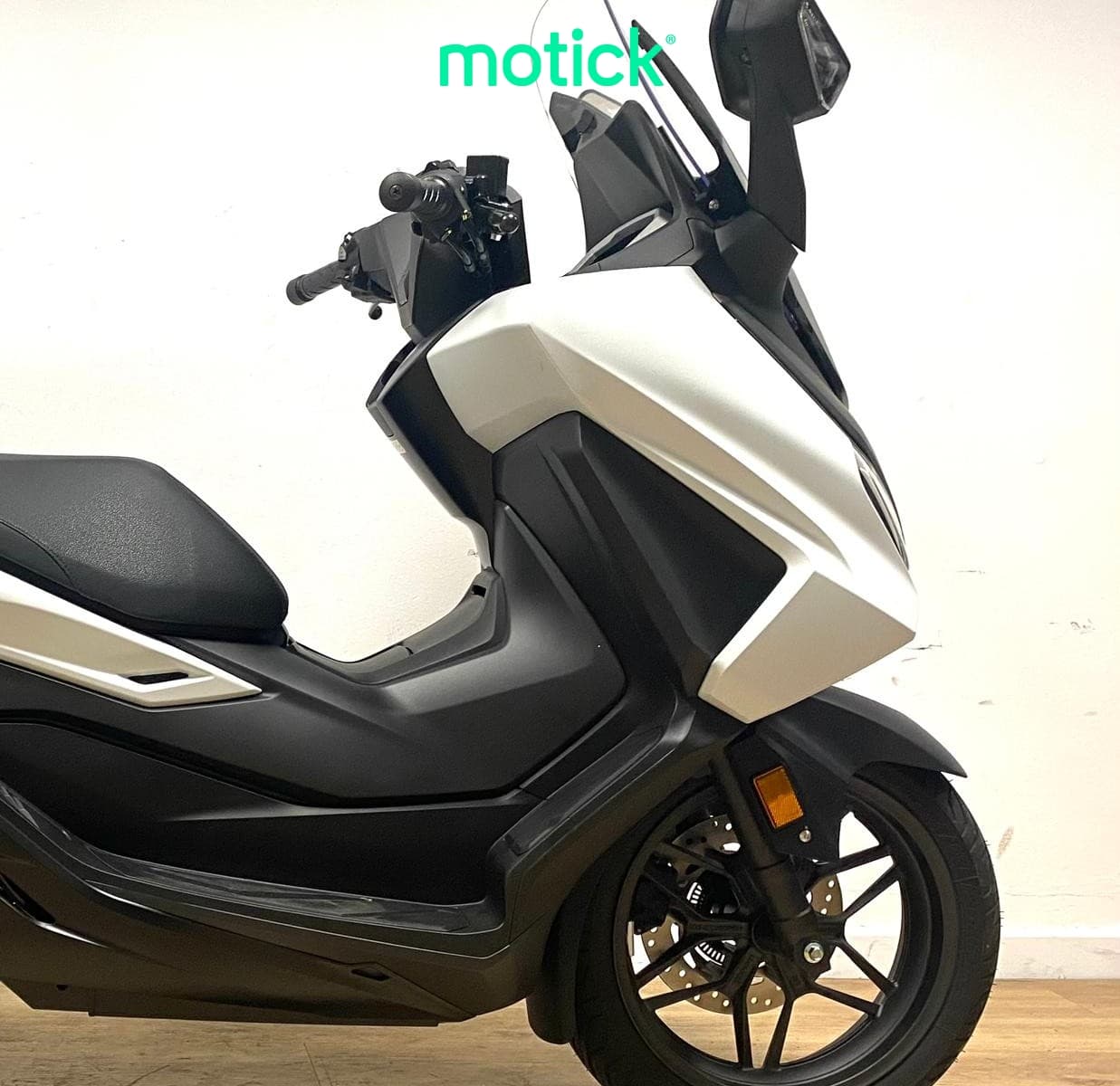 HONDA FORZA 125 (IVA DEDUCIBLE)