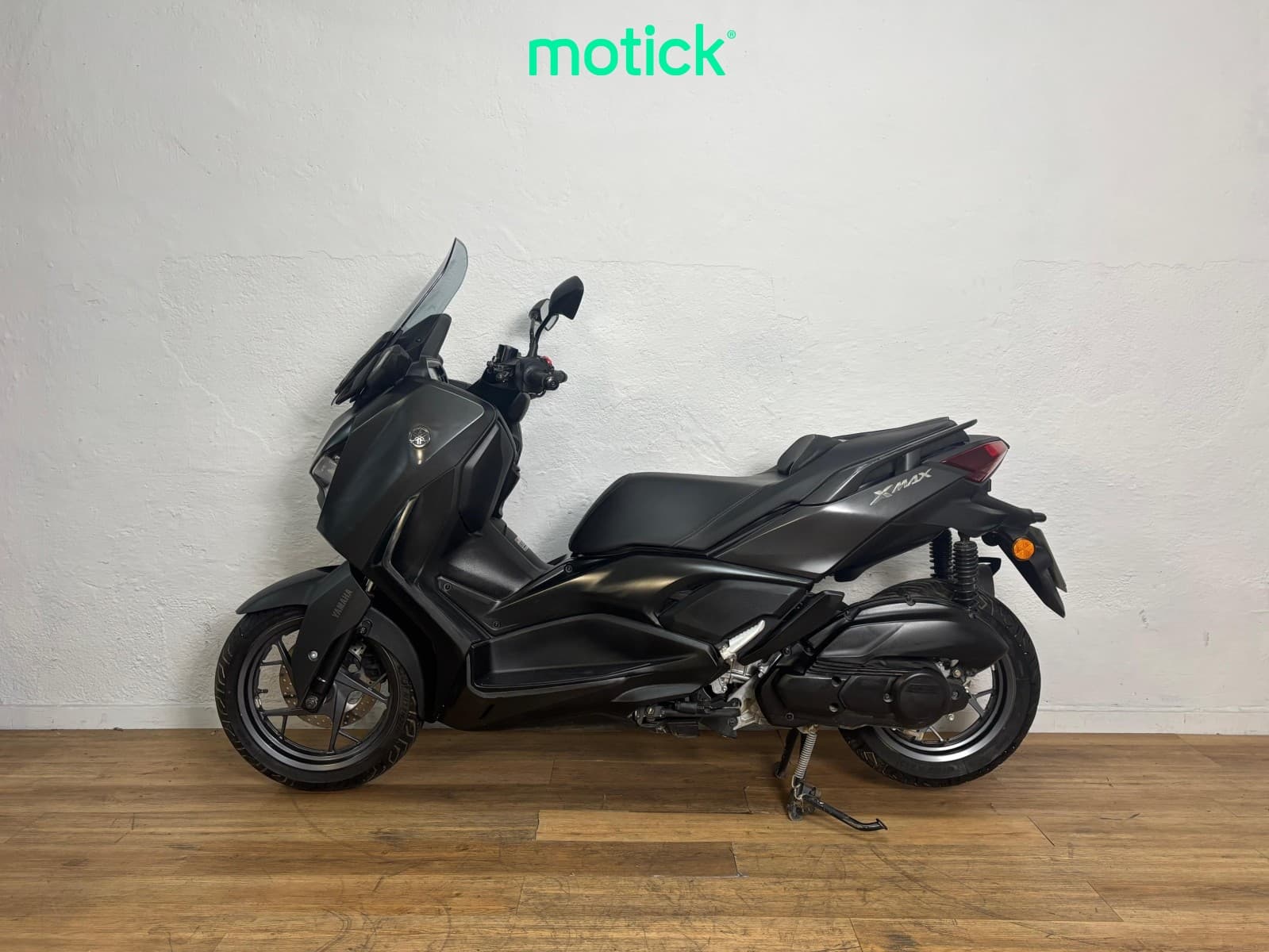 YAMAHA XMAX 125