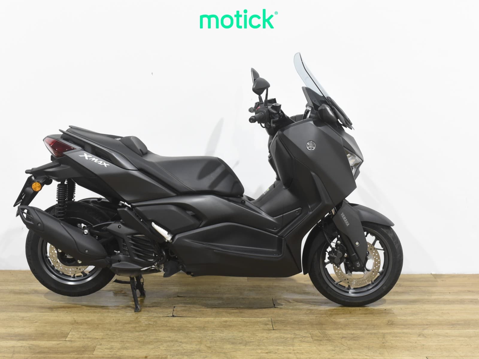 YAMAHA XMAX 125