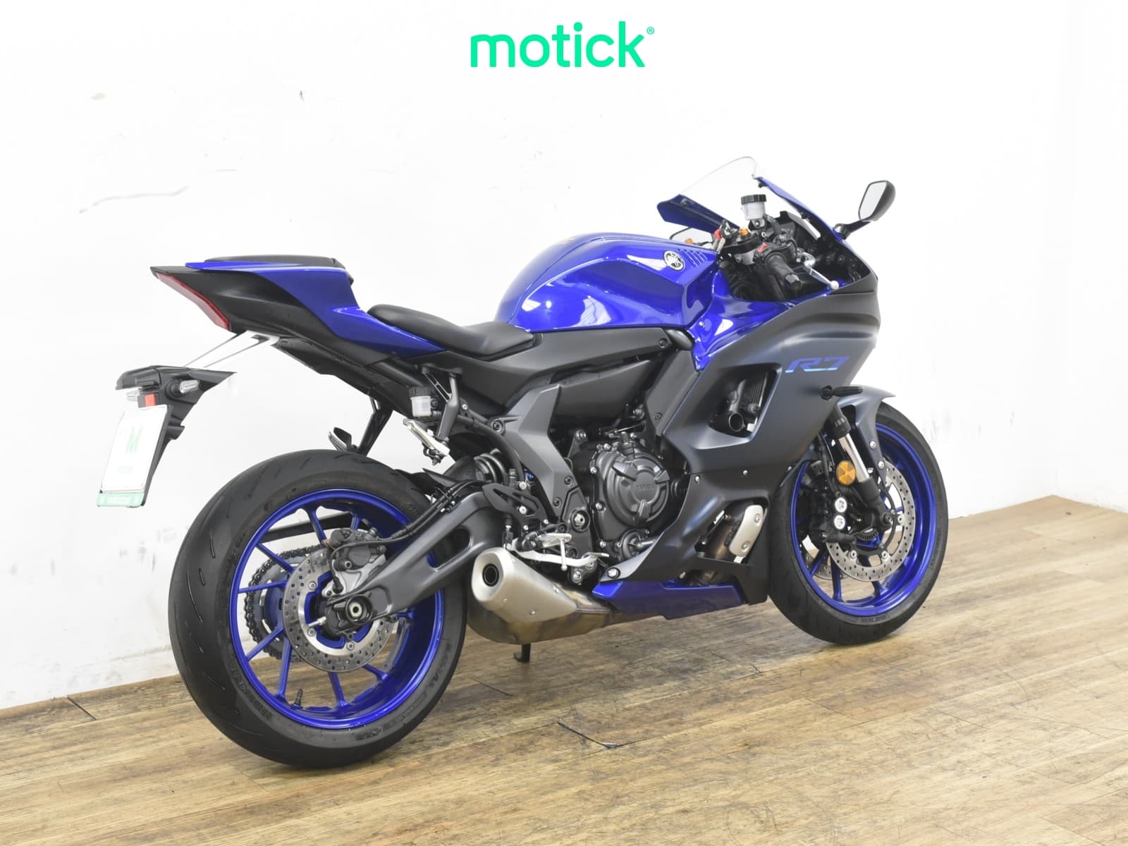 YAMAHA R7 (A2)