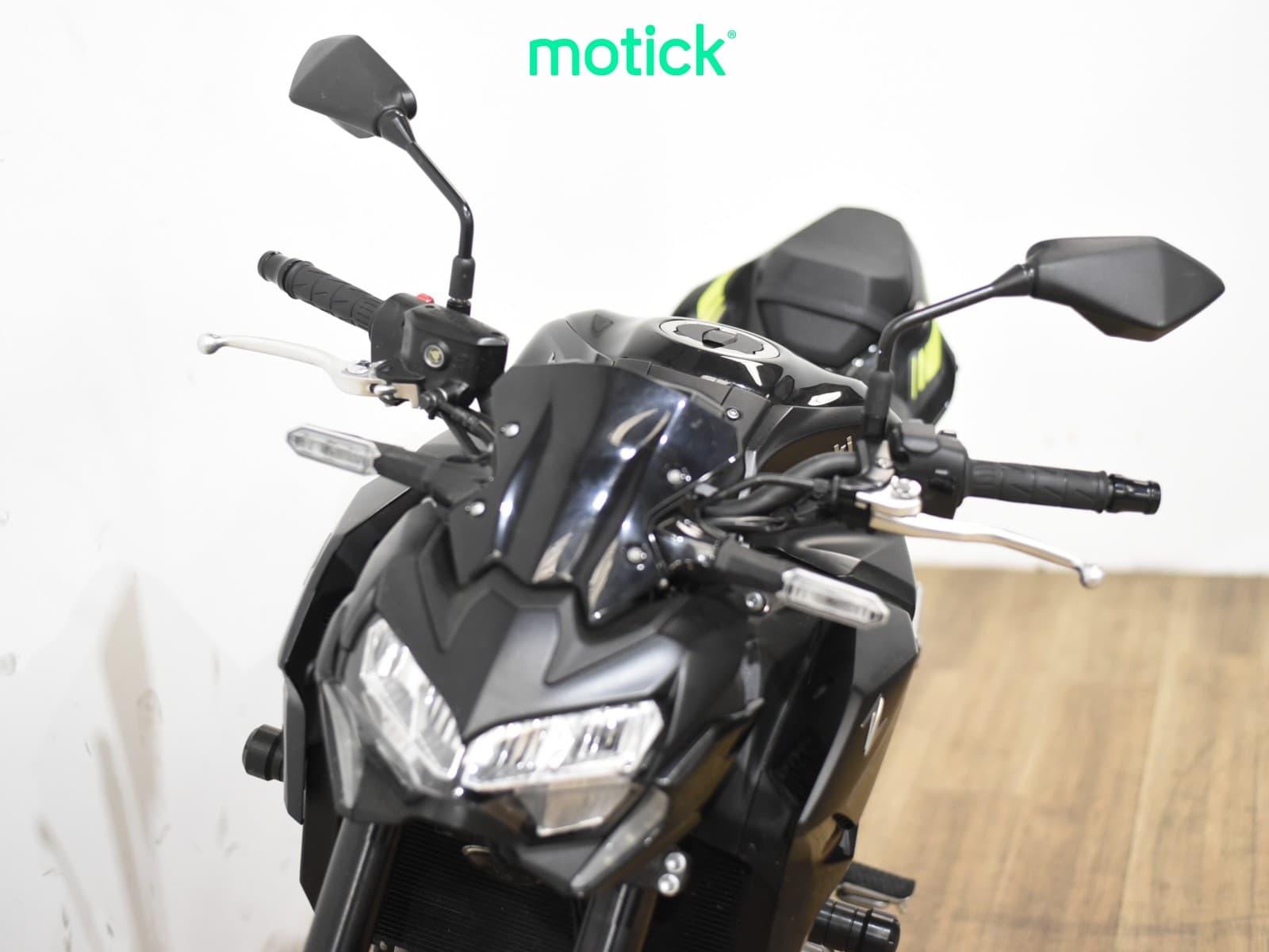 KAWASAKI Z 900 (FULL)