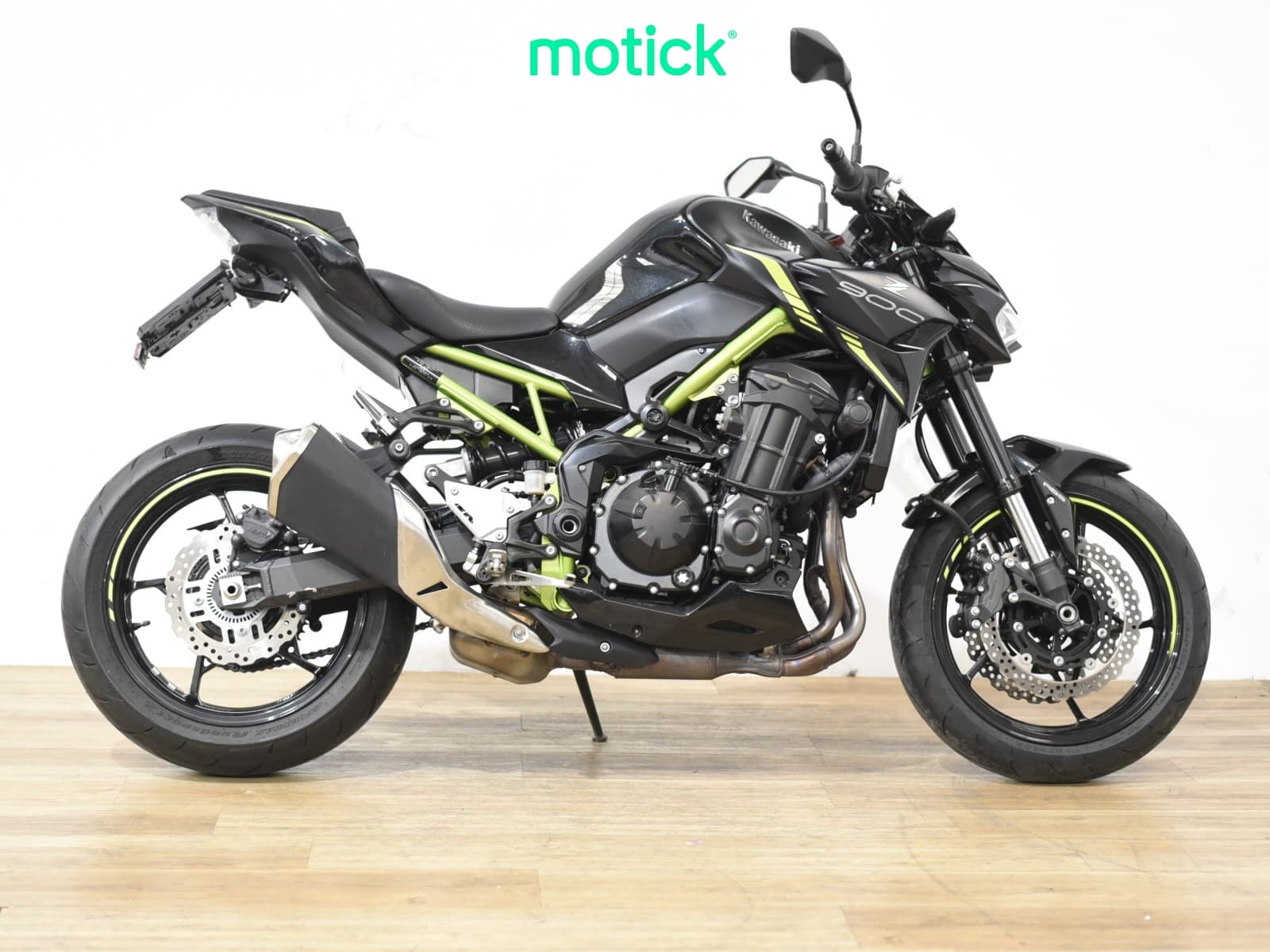KAWASAKI Z 900 (FULL)