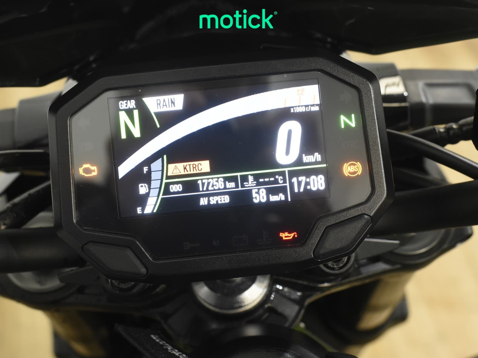 KAWASAKI Z 900 FULL (A)