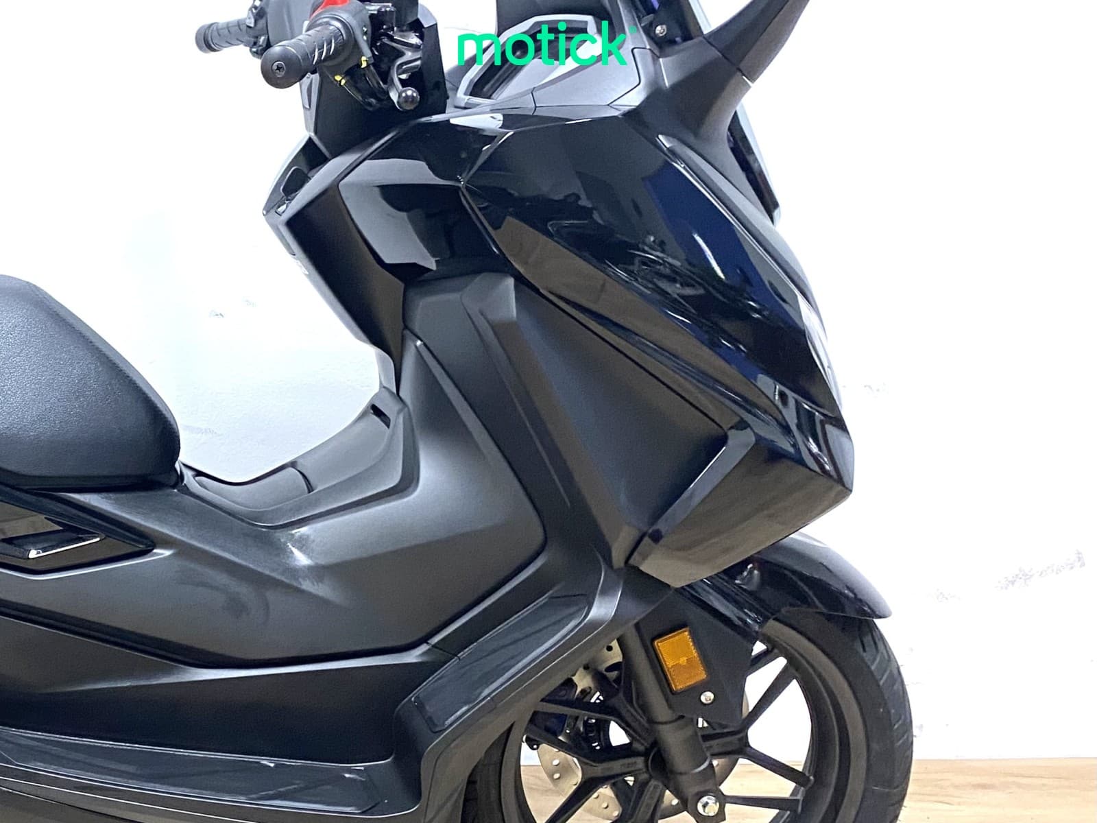 HONDA FORZA 350 (IVA DEDUCIBLE)(NUEVA 0KM-GARANT. 3AÑOS)