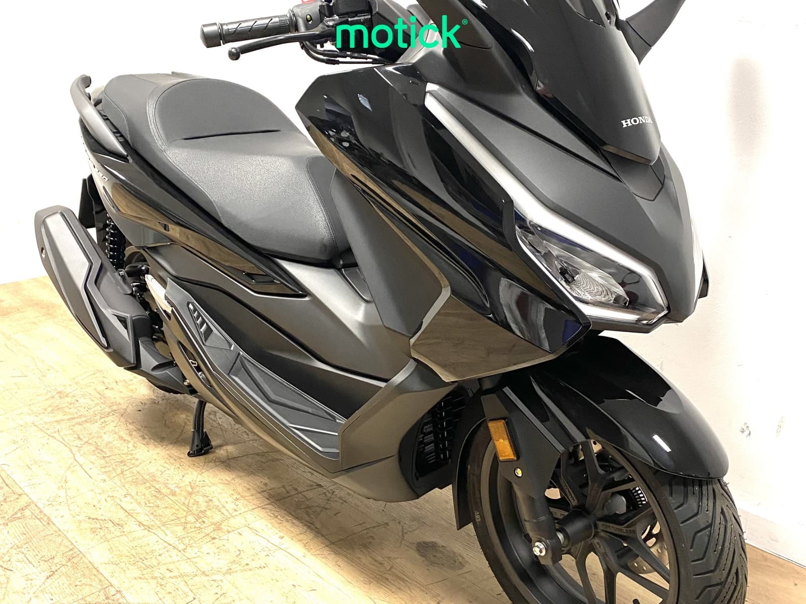 HONDA FORZA 350 (IVA DEDUCIBLE)(NUEVA 0KM-GARANT. 3AÑOS)