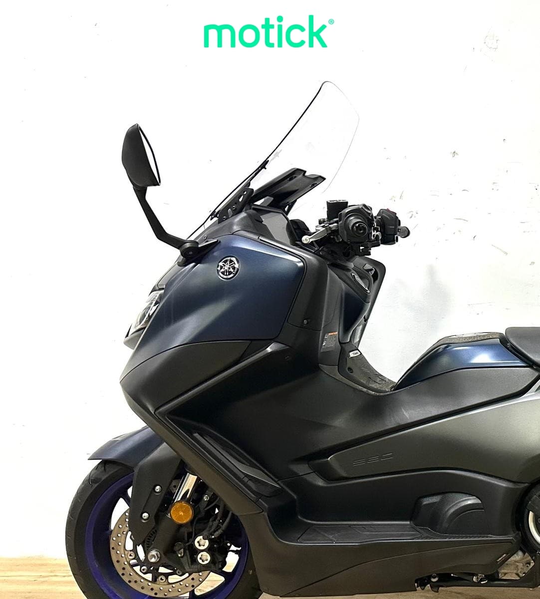 YAMAHA TMAX 560