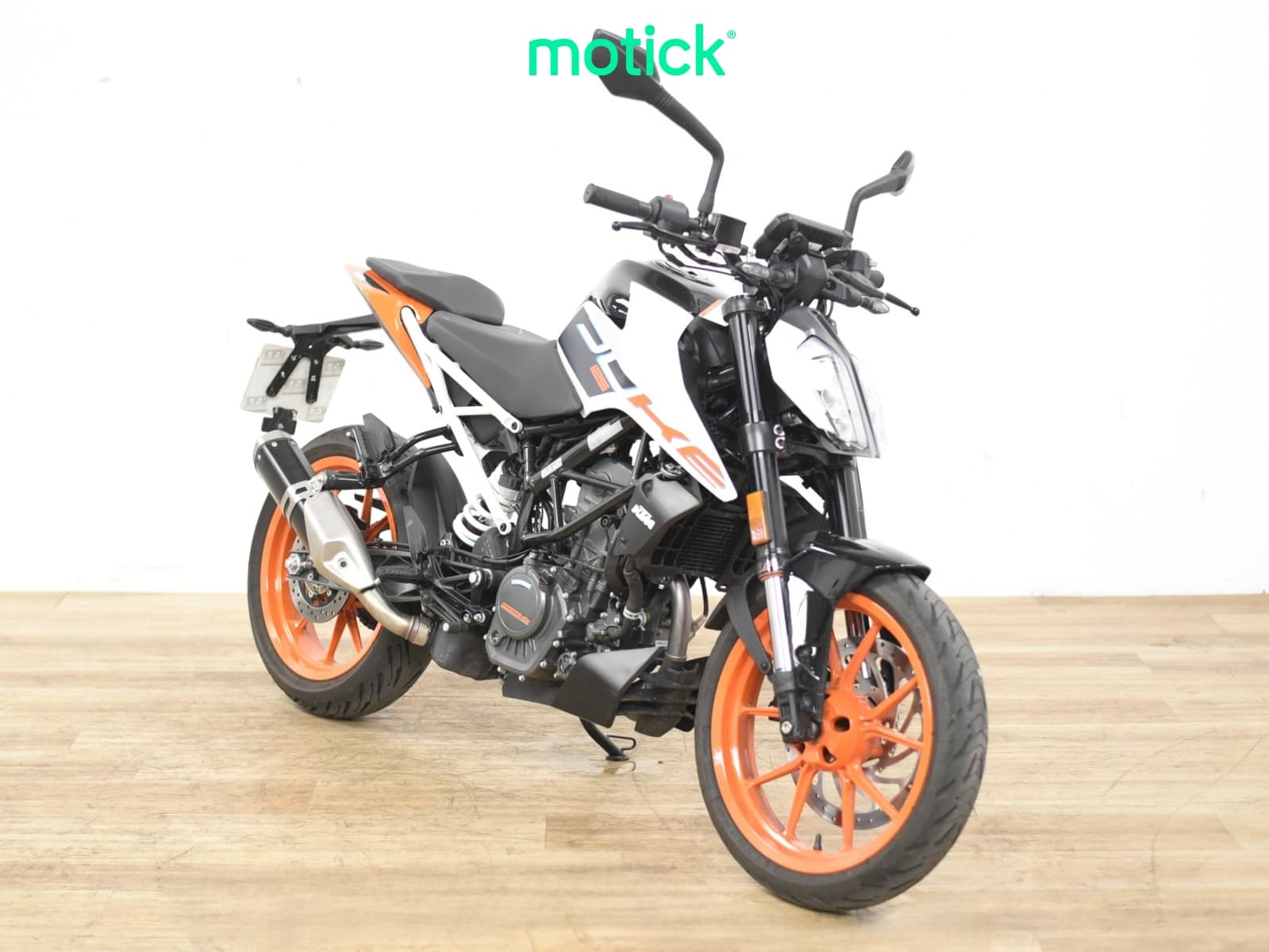 KTM DUKE 125