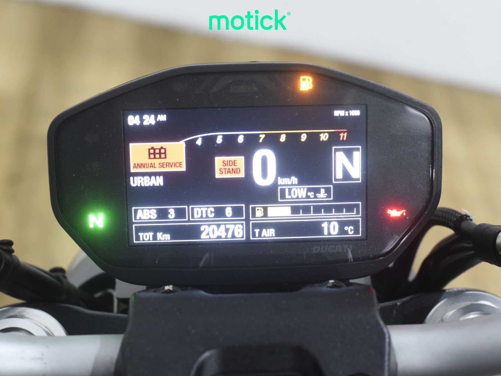 DUCATI MONSTER 821 (A2)