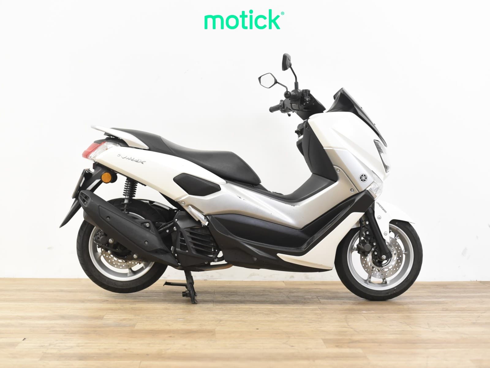YAMAHA NMAX 125