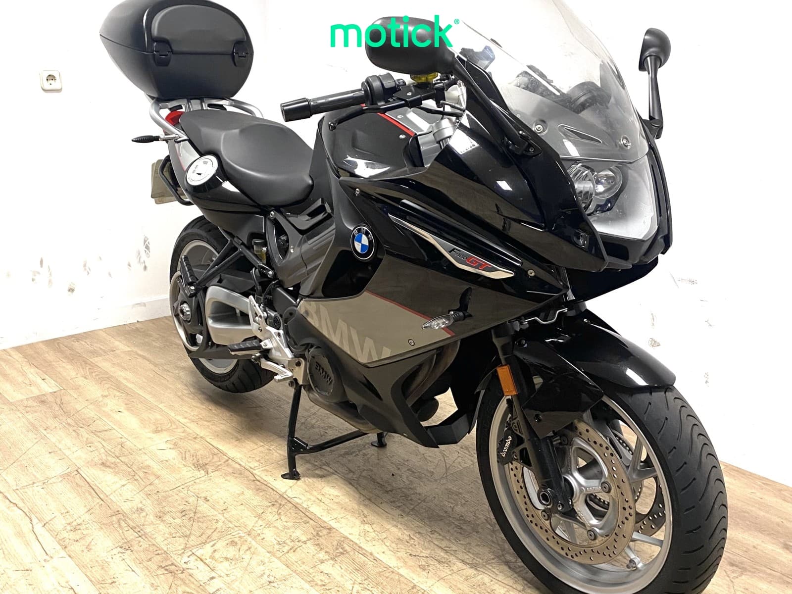 BMW F 800 GT (IVA DEDUCIBLE) (TOP CASE)