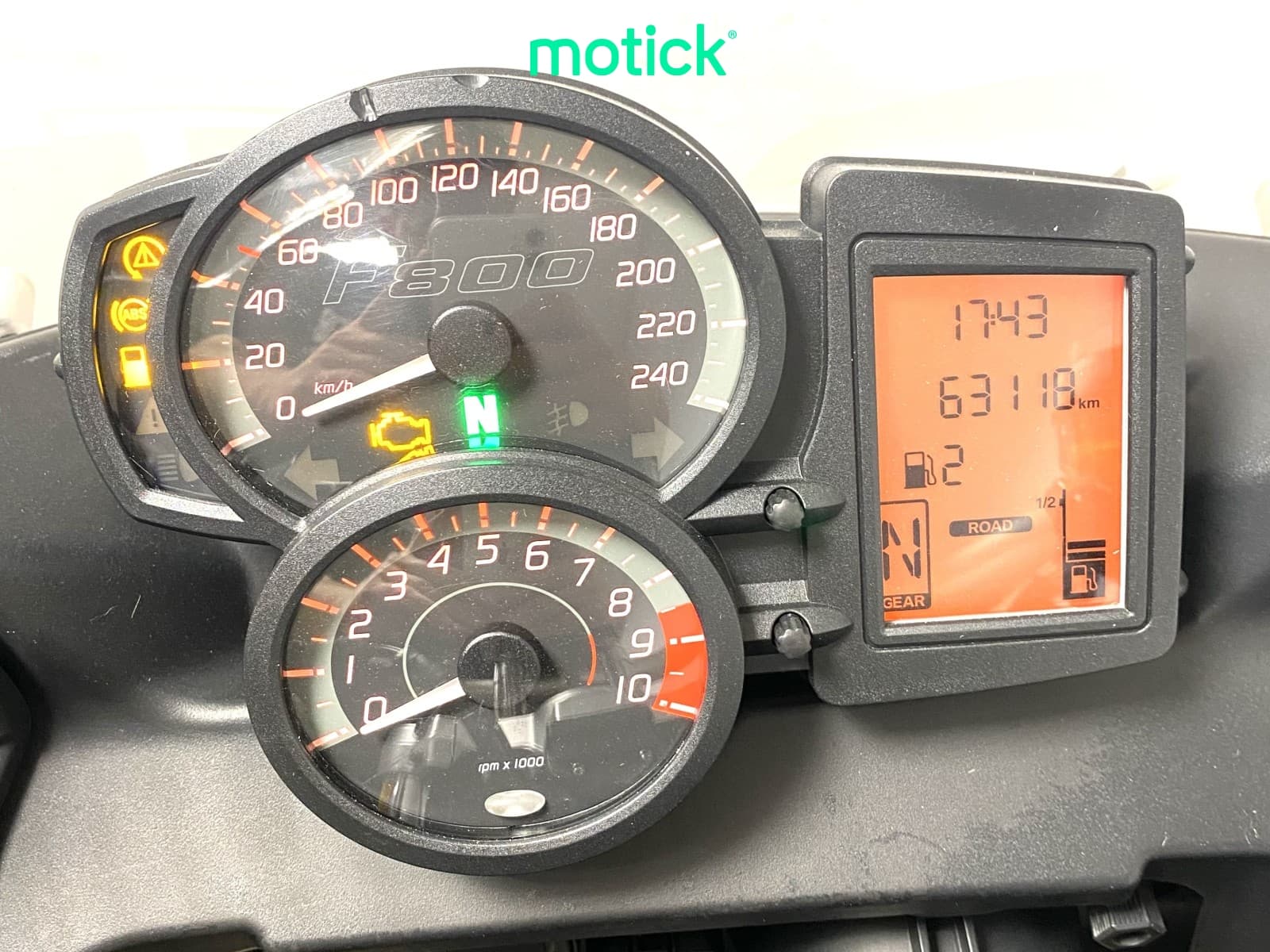 BMW F 800 GT (IVA DEDUCIBLE) (TOP CASE)