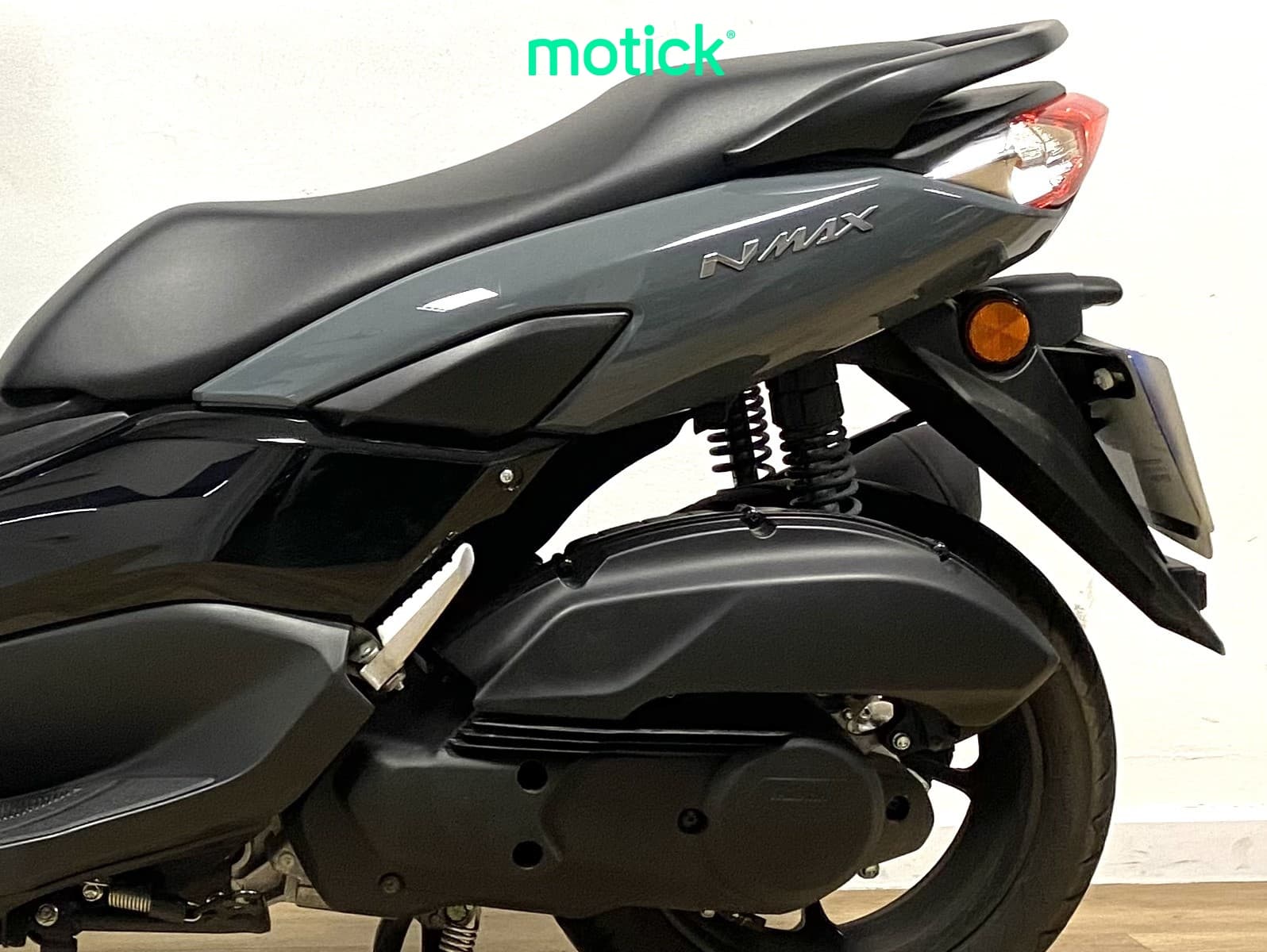 YAMAHA NMAX 125