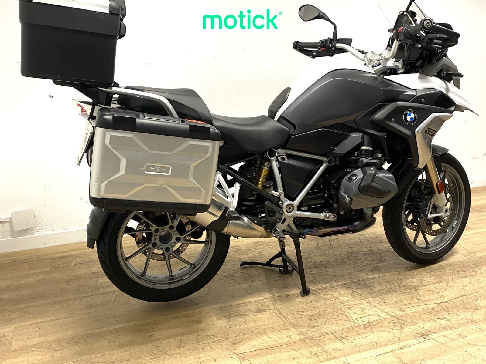 BMW R 1250 GS (3 MALETAS)