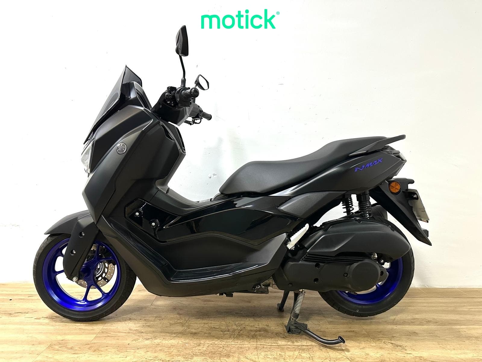YAMAHA NMAX 125