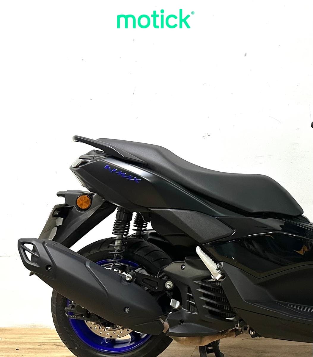 YAMAHA NMAX 125