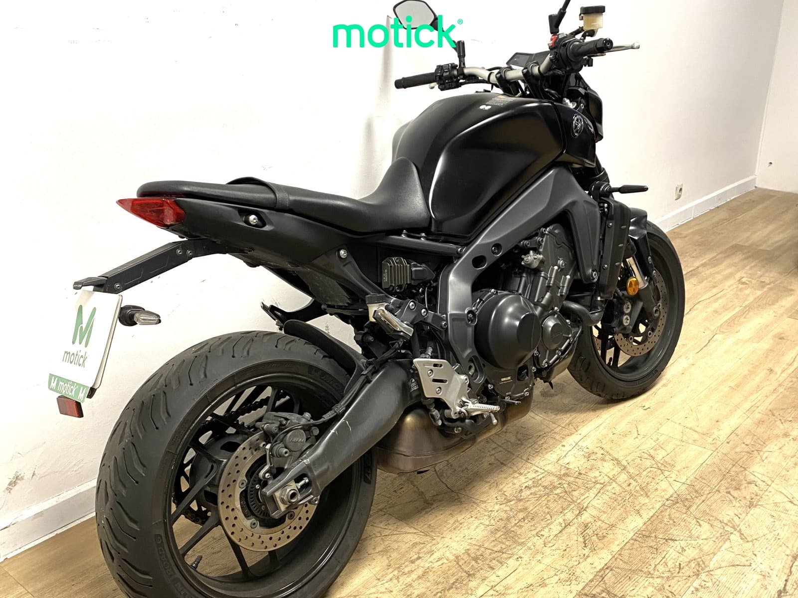 YAMAHA MT-09 (A2)