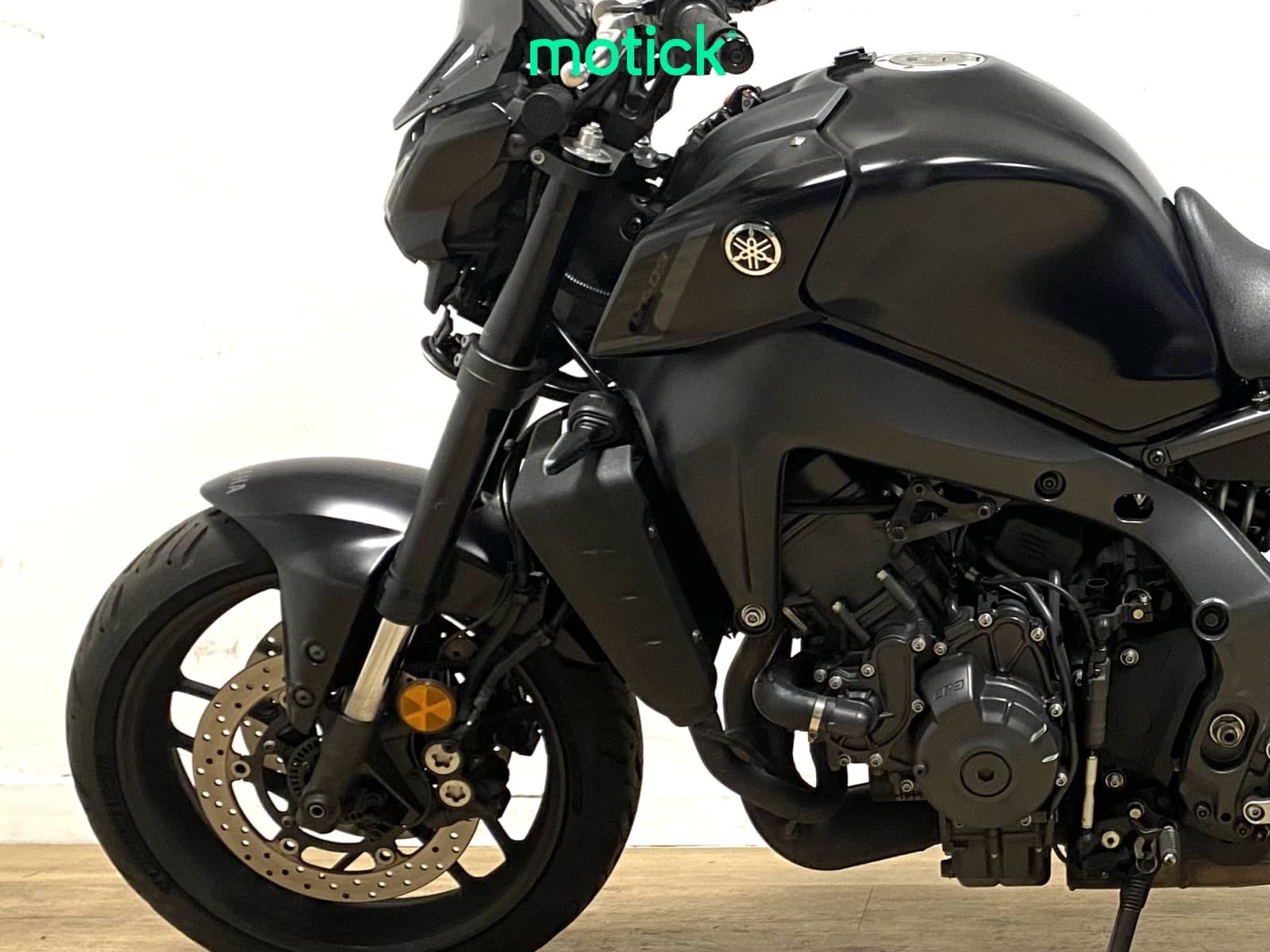 YAMAHA MT-09 (A2)