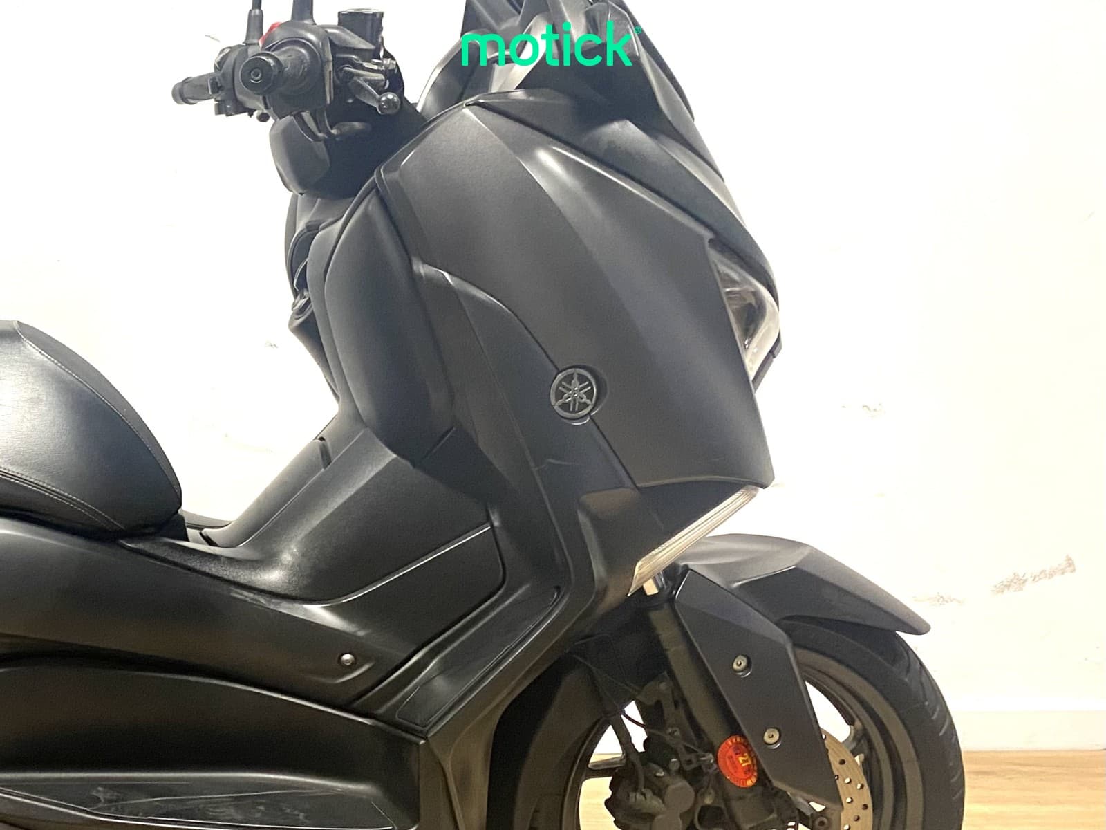 YAMAHA XMAX 300