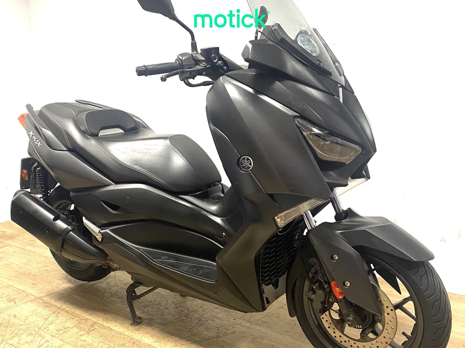 YAMAHA XMAX 300