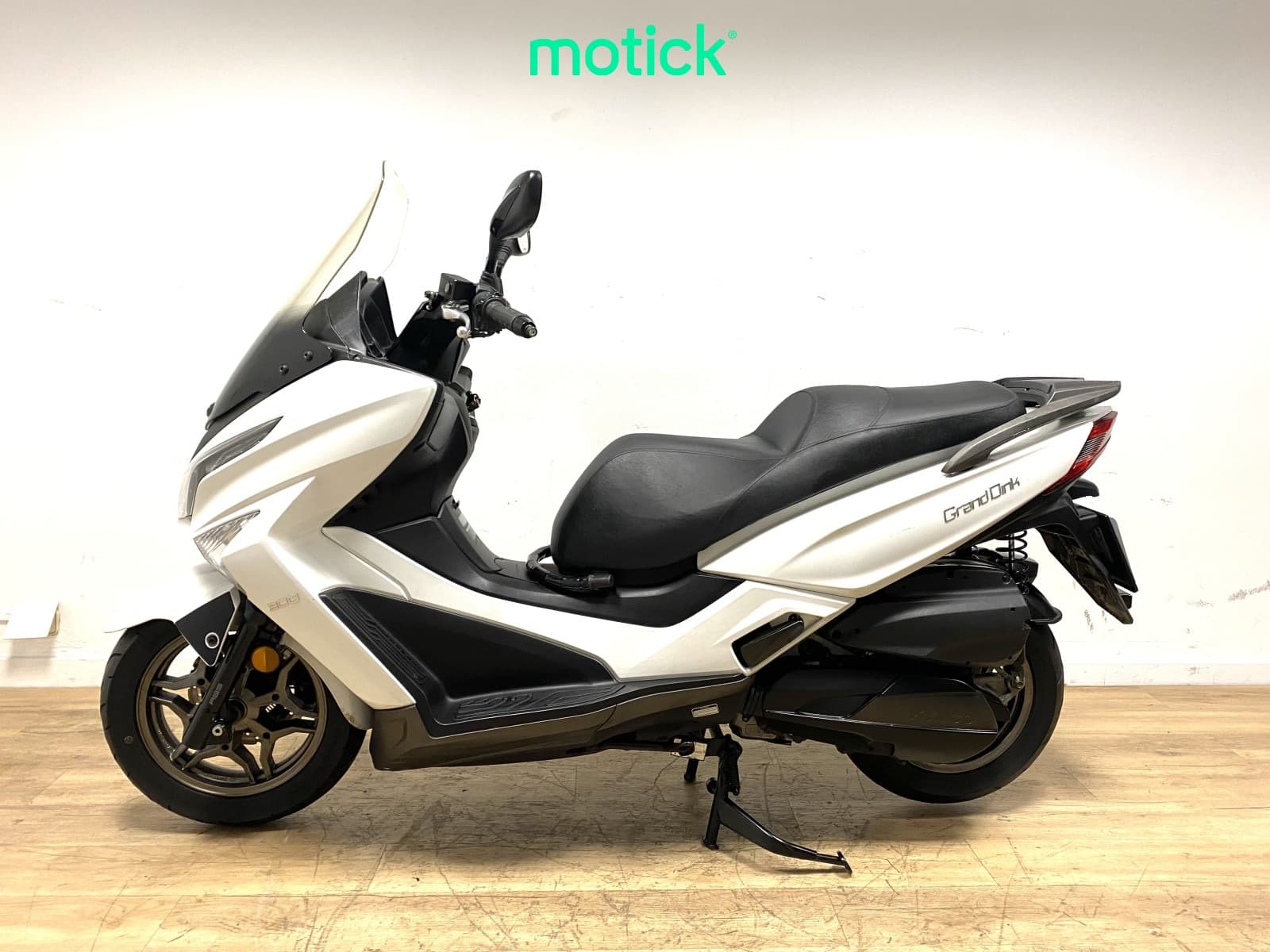 KYMCO GRAND DINK 300