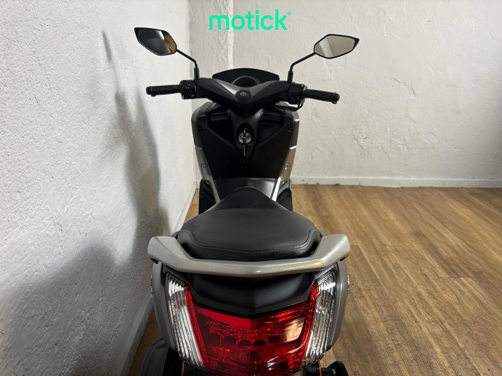 YAMAHA NMAX 125