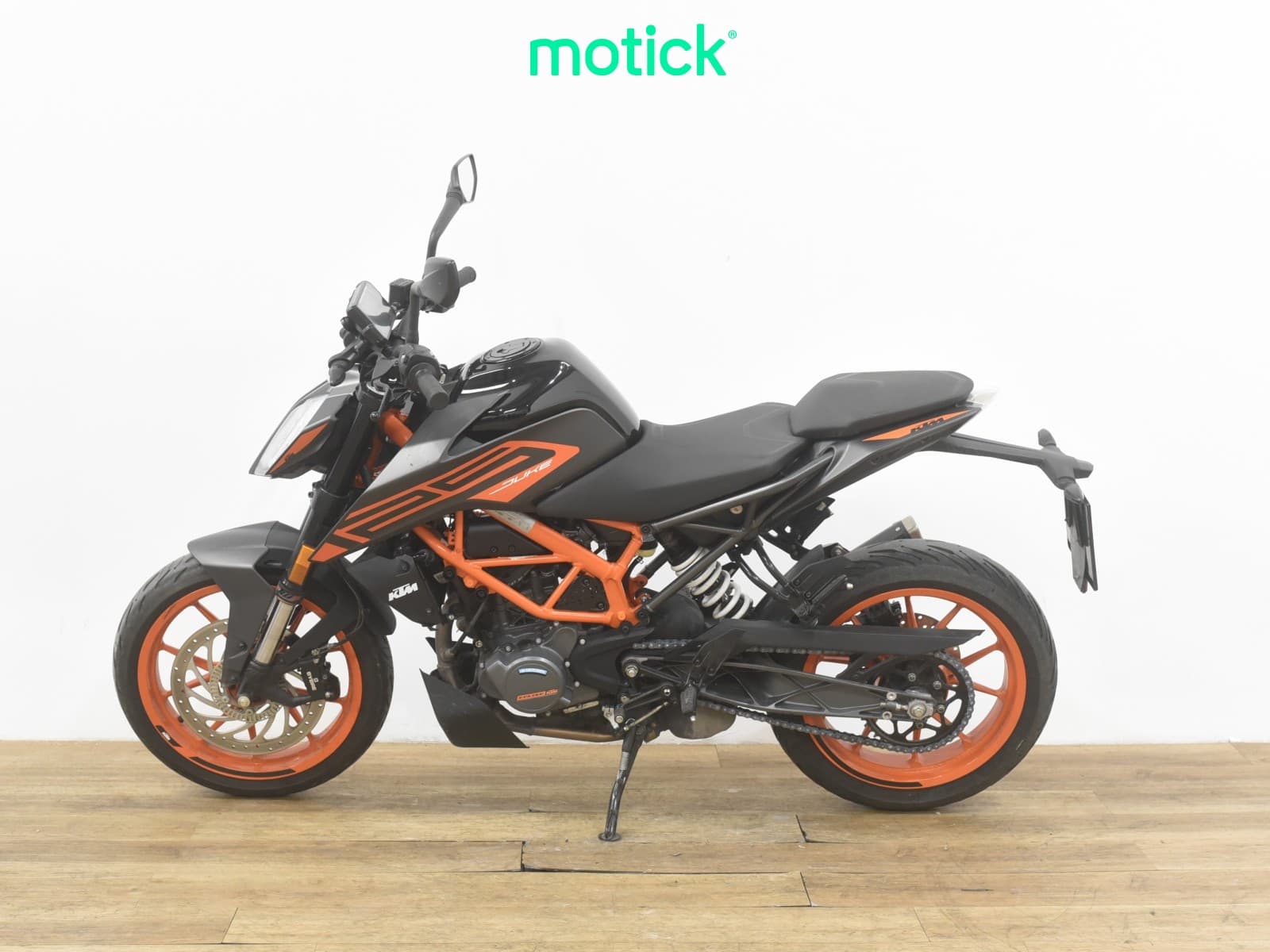 KTM DUKE 125