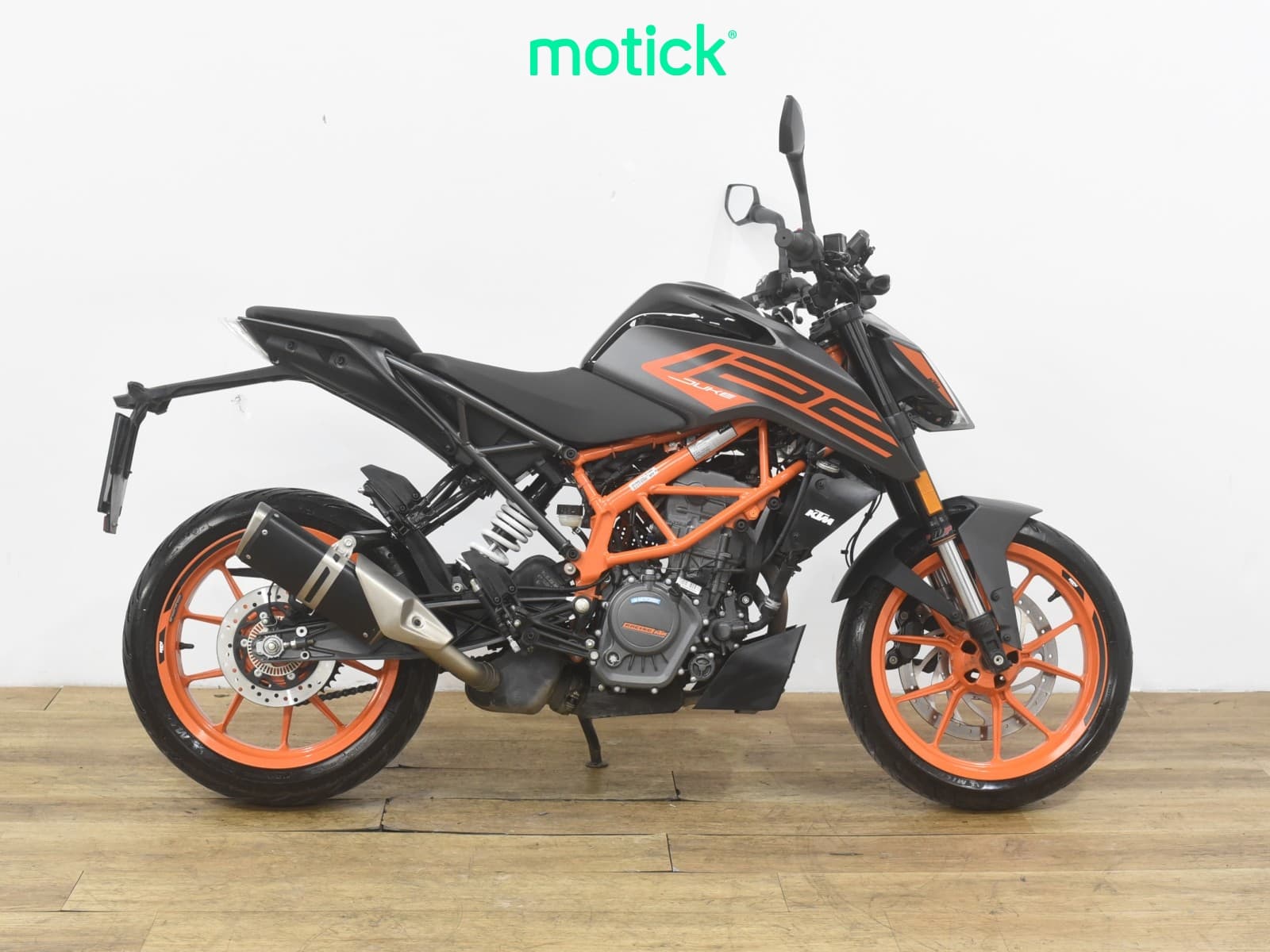 KTM DUKE 125