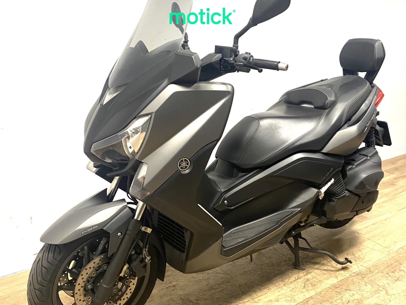 YAMAHA XMAX 400