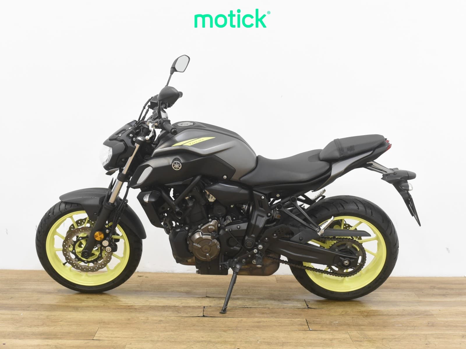 YAMAHA MT-07 (A2)
