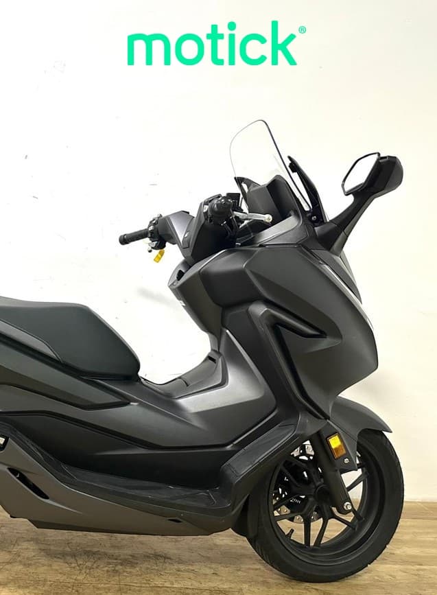 HONDA FORZA 125