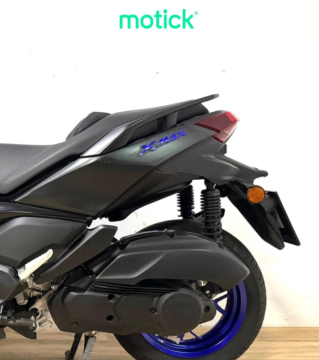YAMAHA XMAX 125