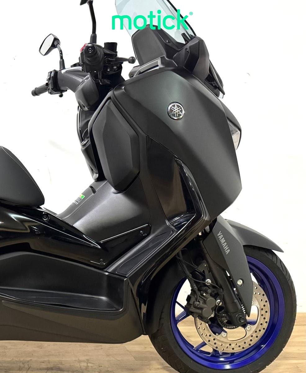 YAMAHA XMAX 125