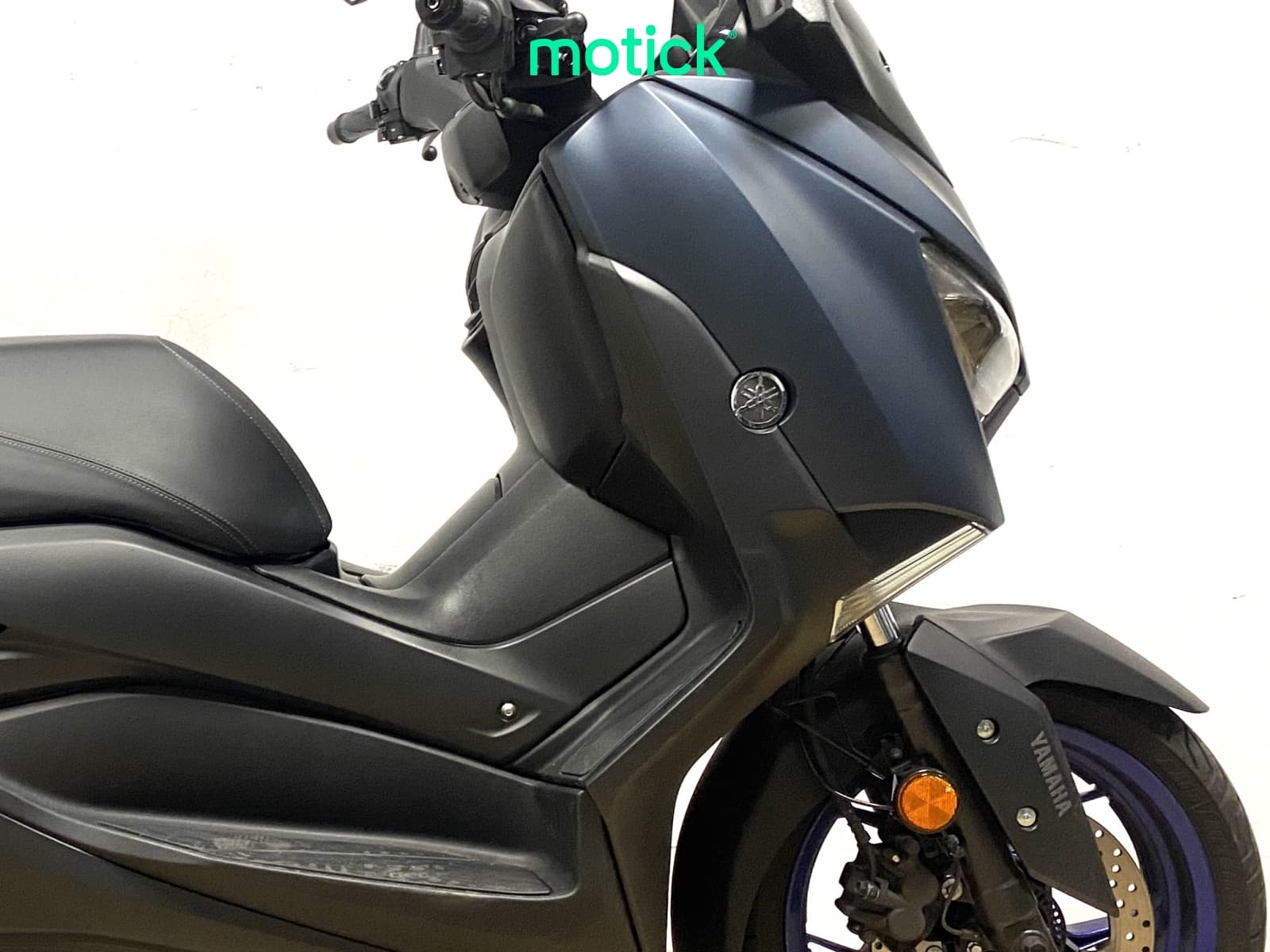YAMAHA XMAX 125