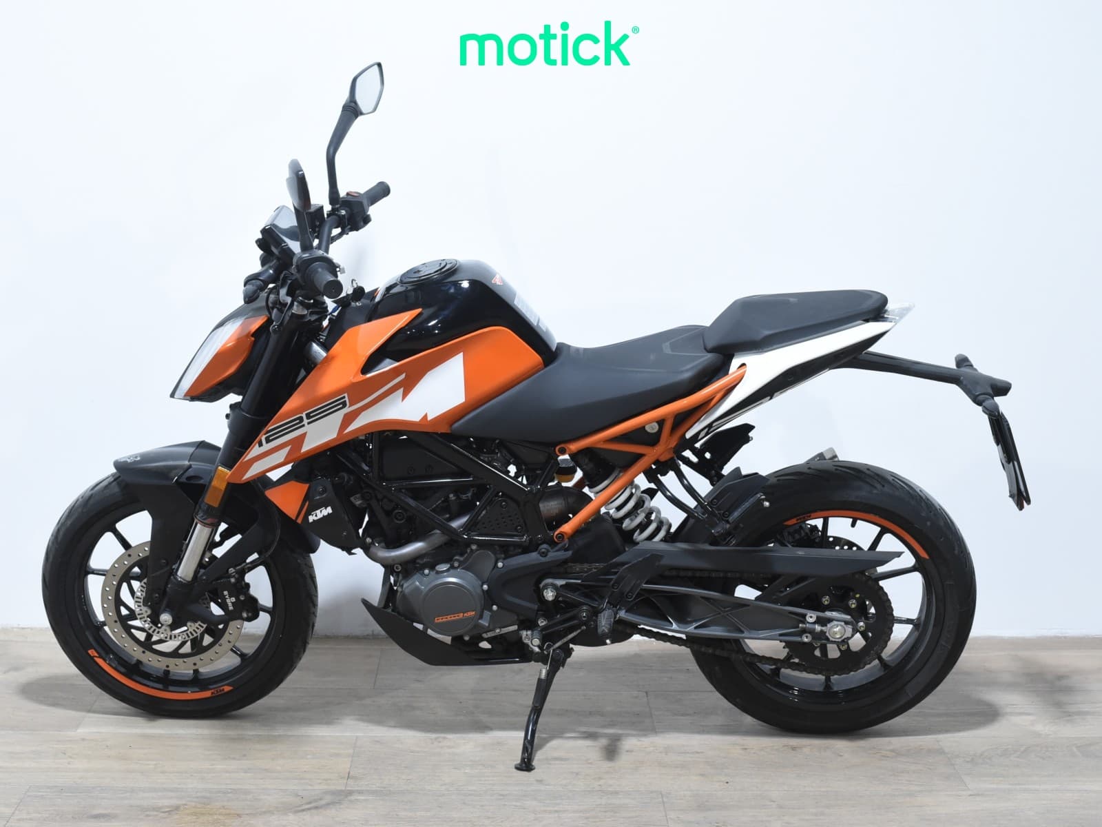 KTM DUKE 125